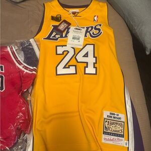 Mitchell & Ness Kobe Bryant Lakers Jersey NWT